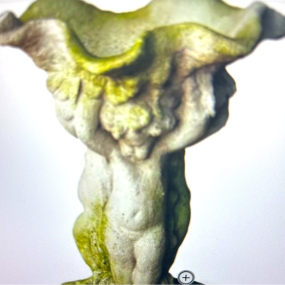 Meet your Posher, Marisa - Picture 1 of 2